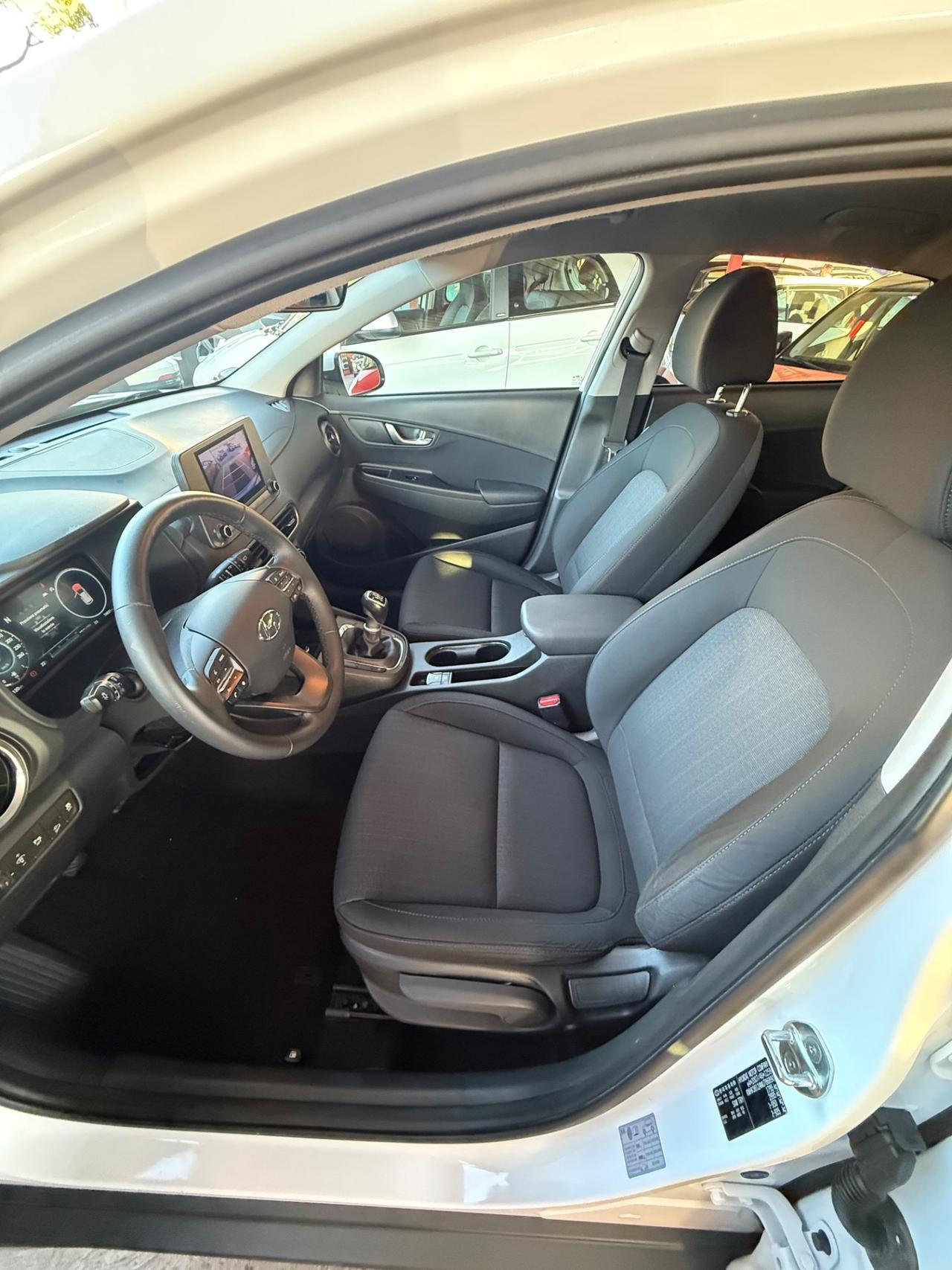 Kona HEV 1..0 XLine 120 CV -unipro-rate-