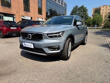 Volvo XC40 2.0 d3 Momentum auto my21