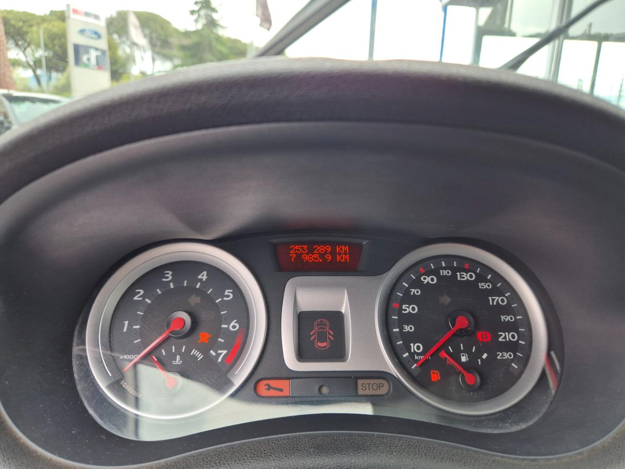 Renault Clio le iene 1.4 99cv GPL