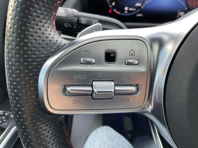 MERCEDES-BENZ GLA 200 d Automatic 4Matic Premium