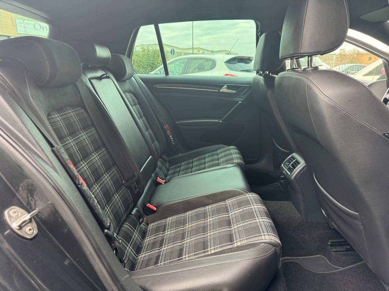 Volkswagen Golf Business GTD 2.0 TDI DSG 5p. 4 Free BlueMotion Tech.