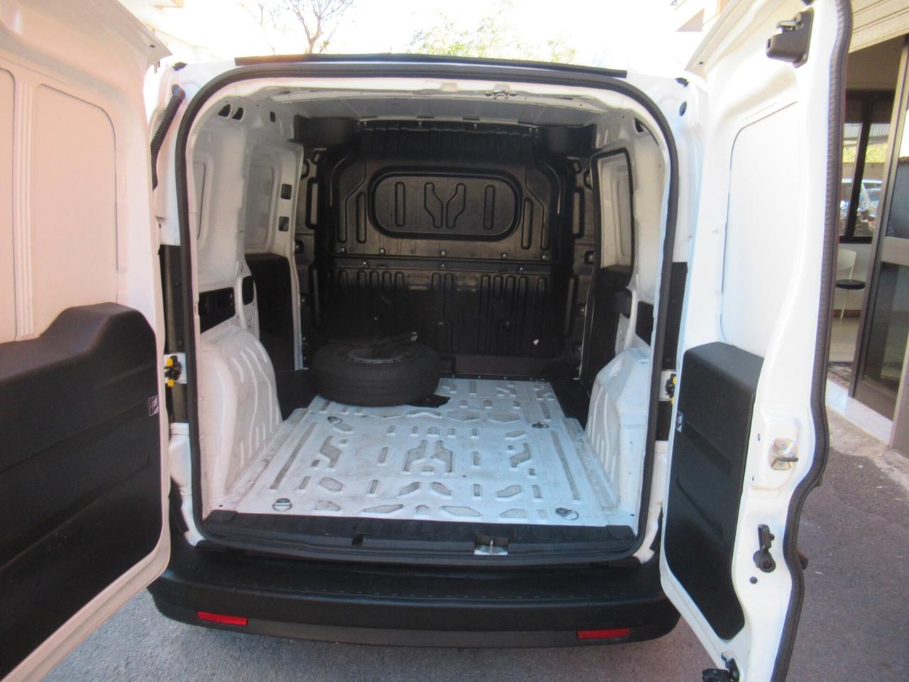 Fiat Doblo Doblò 1.6 MJT 105CV S&S PC-TN Cargo Business
