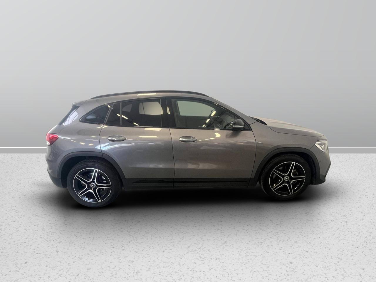 Mercedes-Benz GLA-H247 2020 - GLA 220 d Premium auto