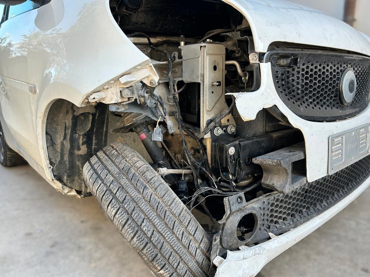 SMART FORTWO 1.0 Benzina Automatica - 2016