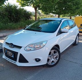 Ford Focus 1.6 120 CV GPL SW