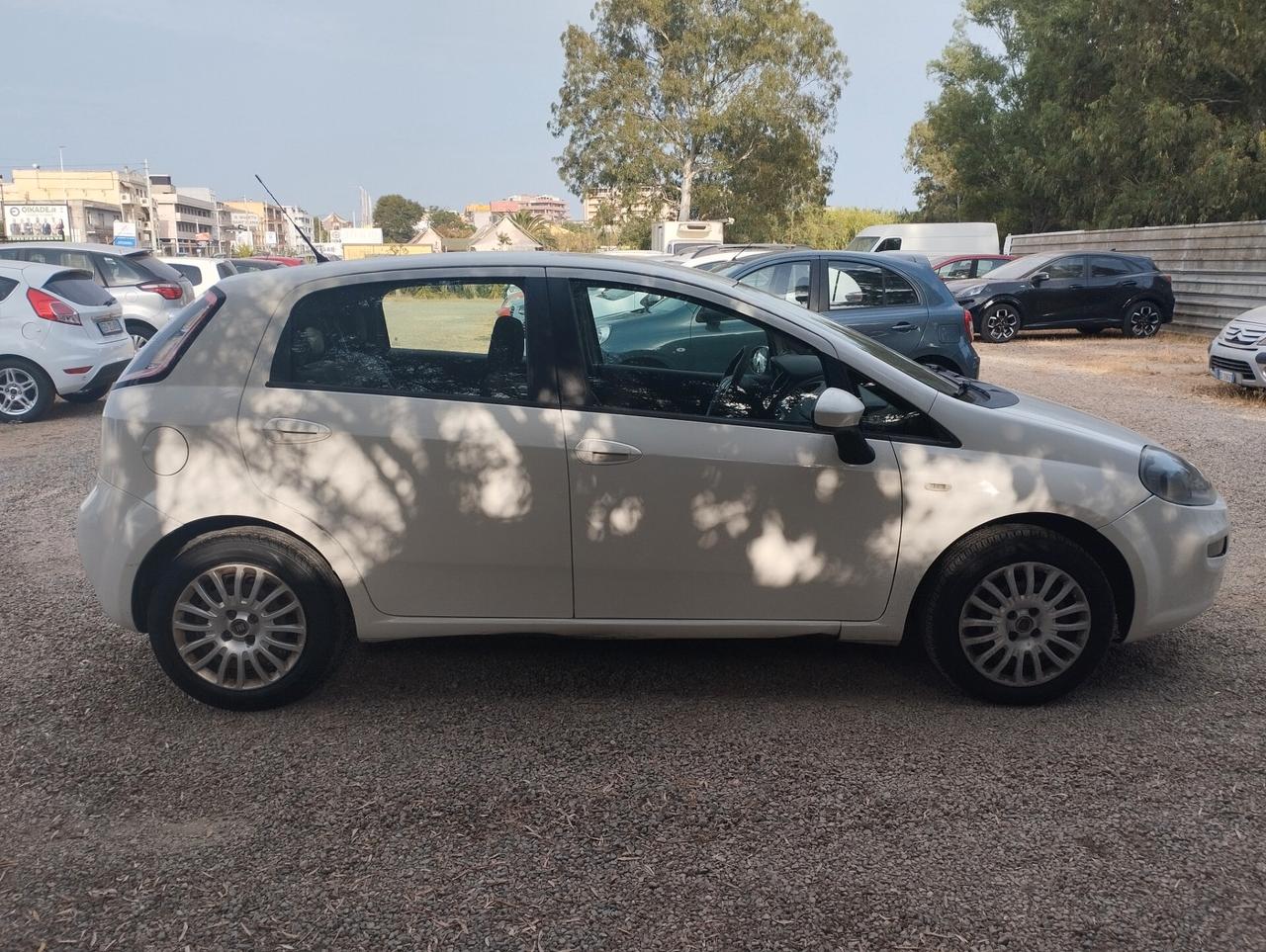 Fiat Punto 1.3 MJT II 75 CV 5 porte Street