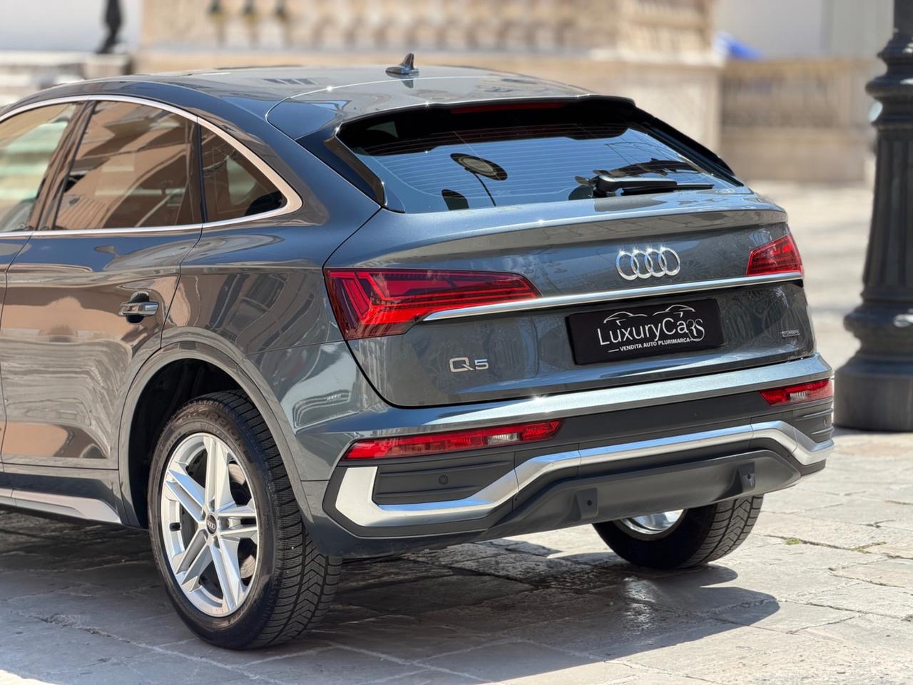 AUDI Q5 SPORTBACK 40 TDI 204 CV QUATTRO S LINE S TRONIC