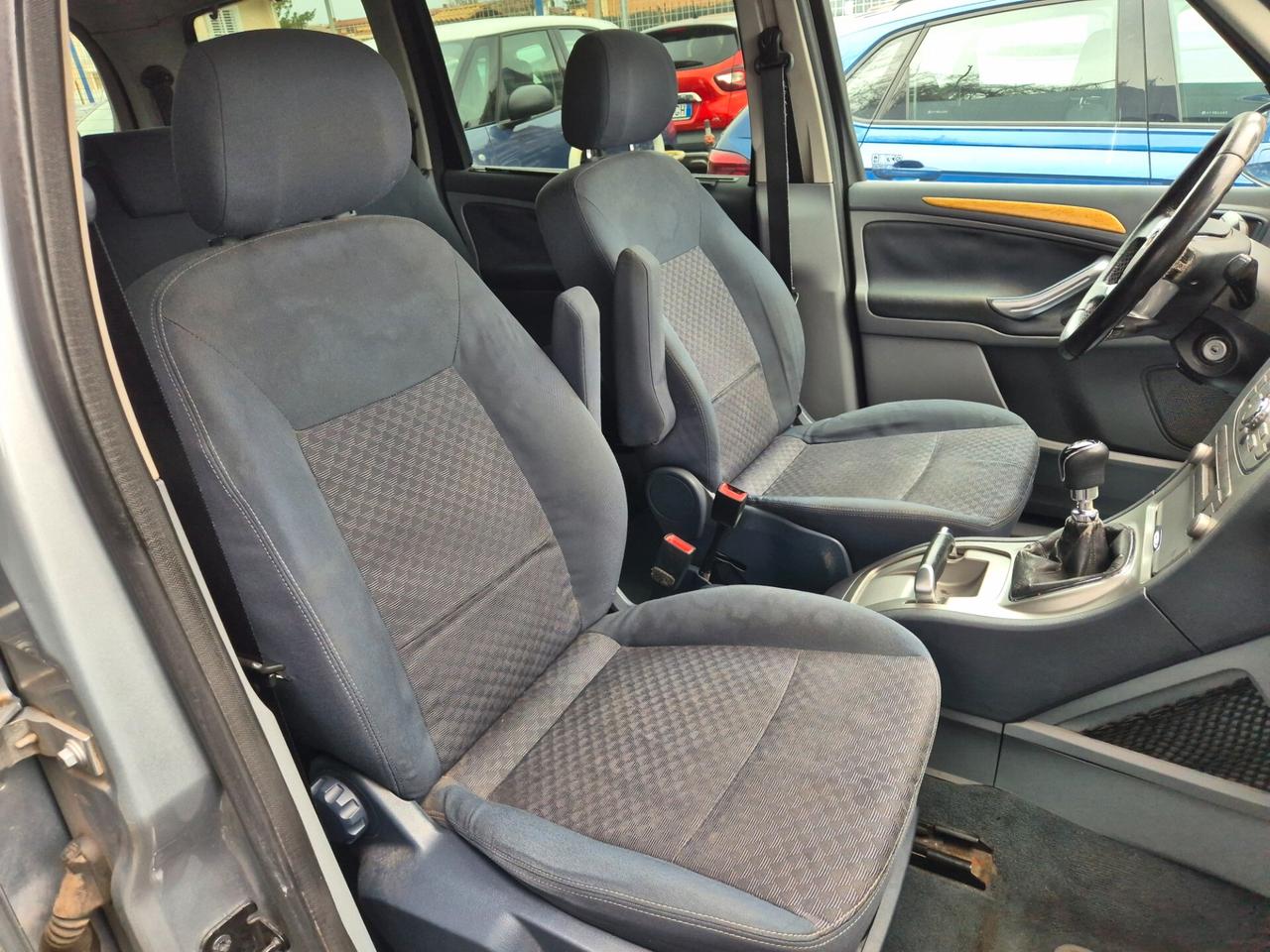 Ford Galaxy 2.0 TDCi 140 CV Ghia 7 posti