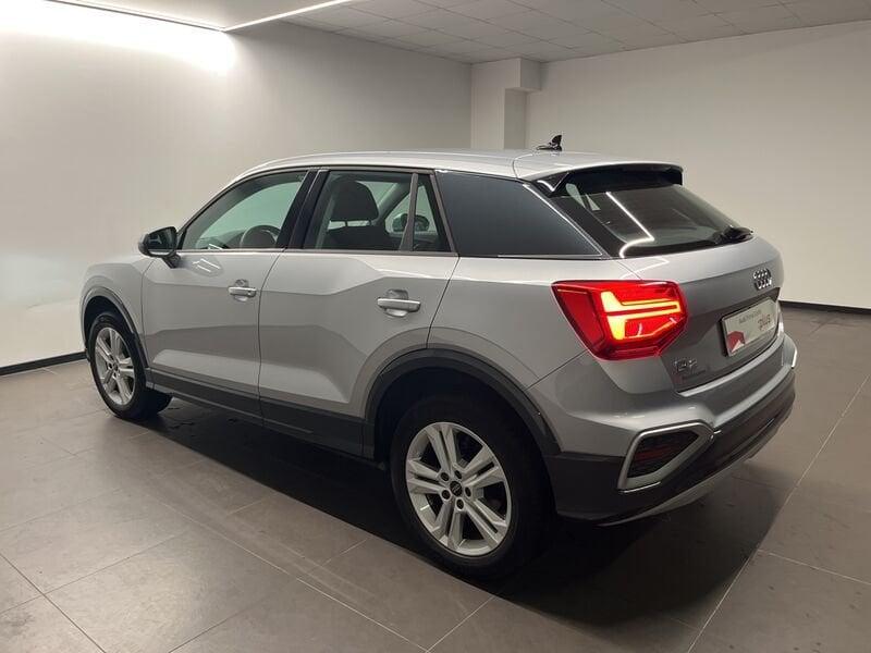 Audi Q2 Audi Business Advanced 30 TFSI 81(110) kW(CV) 6-marce