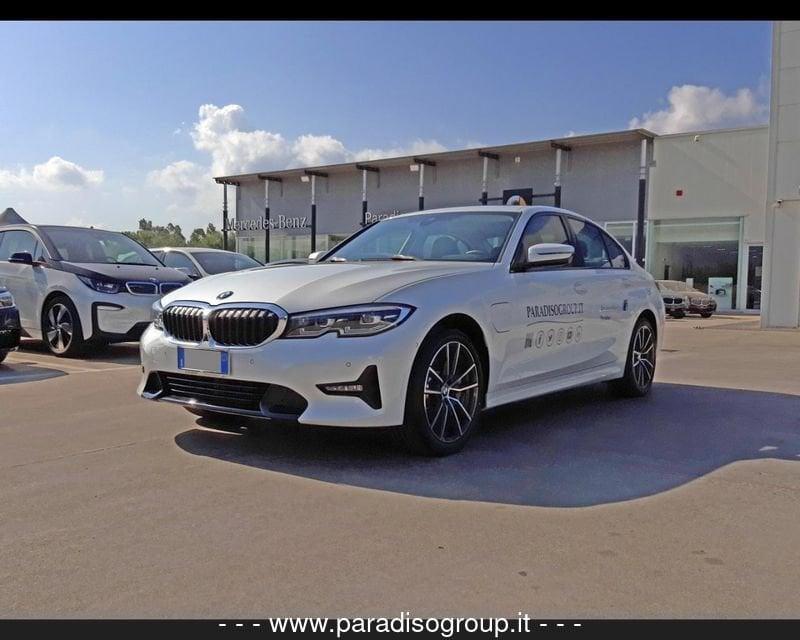 BMW Serie 3 (G20/21/80) 330e Msport