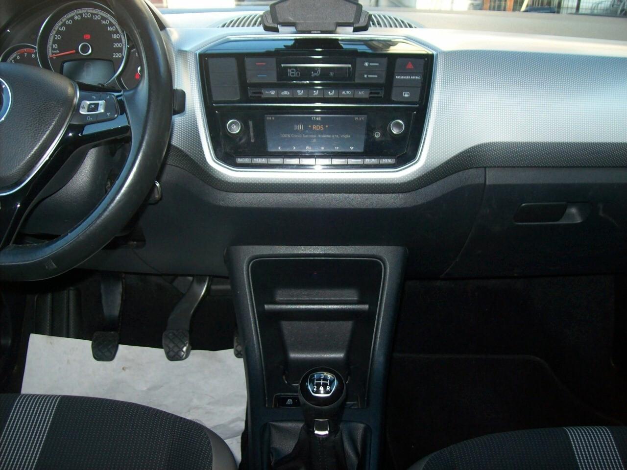 Volkswagen up! 1.0 75CV 5p. high