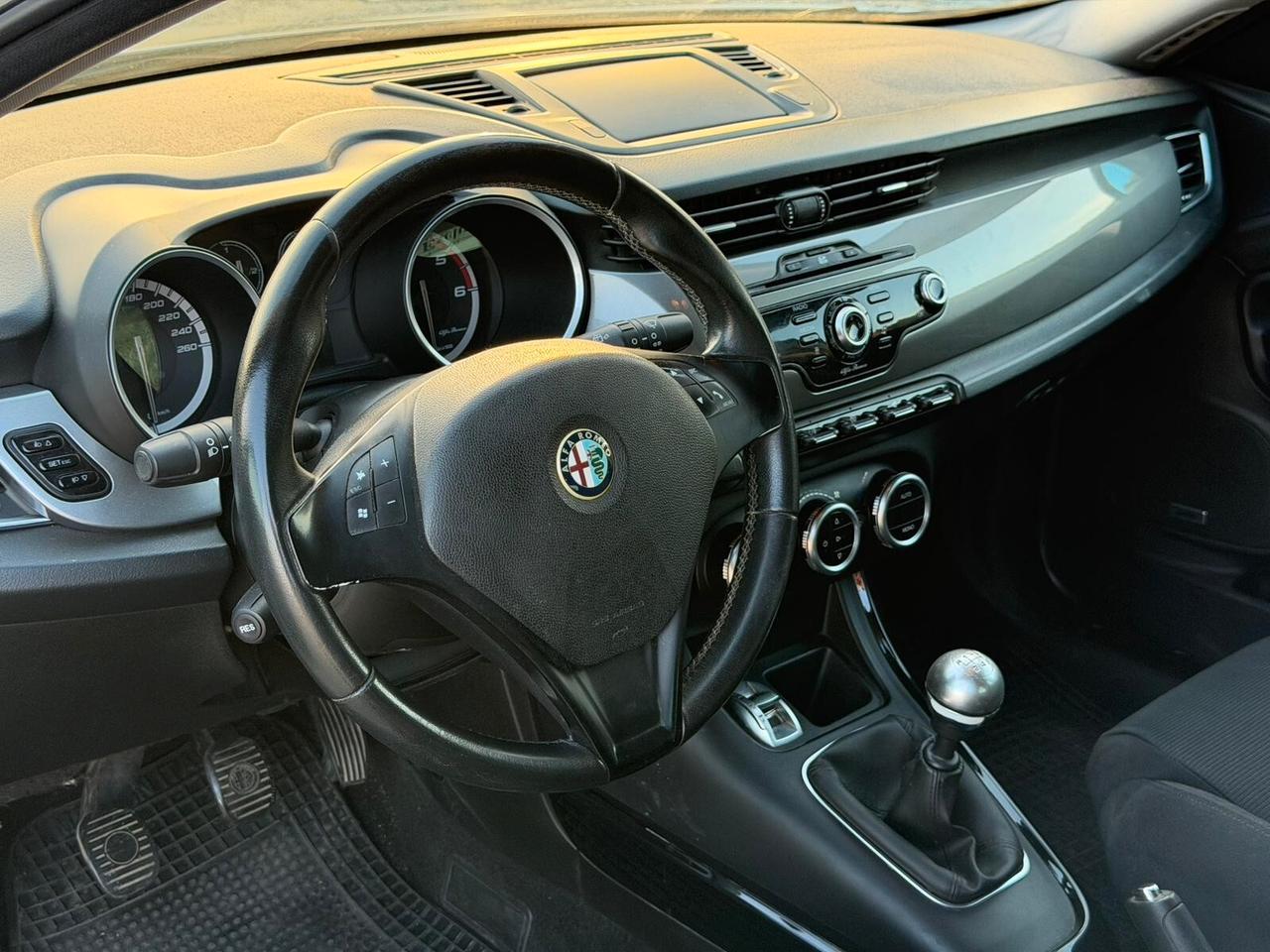 Alfa Romeo Giulietta 1.6 JTDm-2 105 CV Exclusive