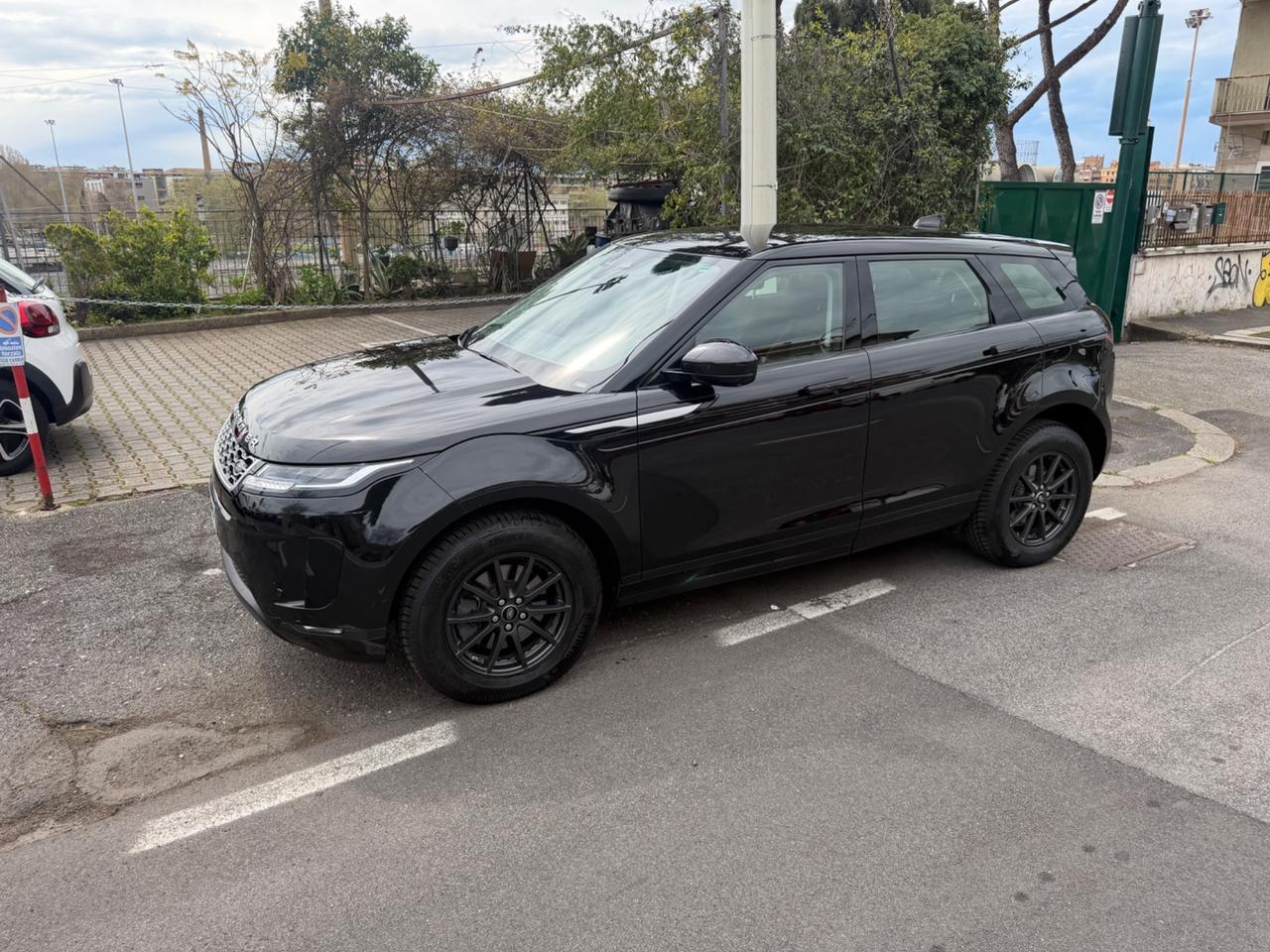 Land Rover Range Evoque 2.0D I4 163 CV R-Dynamic S