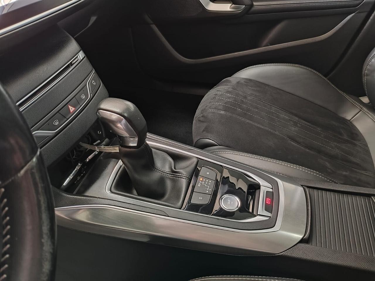 Peugeot 308 BlueHDi 120 S&S EAT6 GT Line