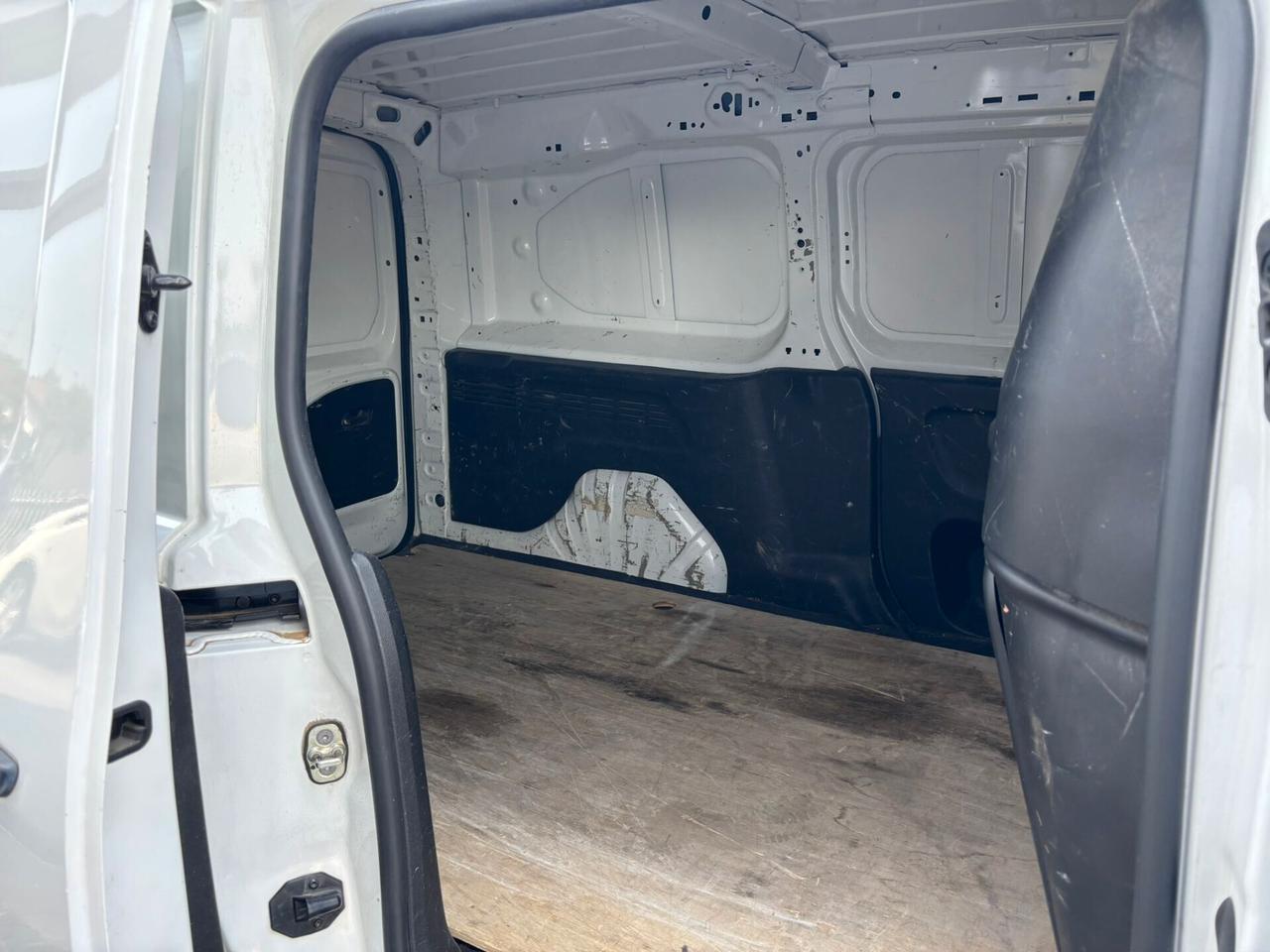 Opel Combo EDITION 1.5 Diesel 100 CV PL 6mt SPOTICAR