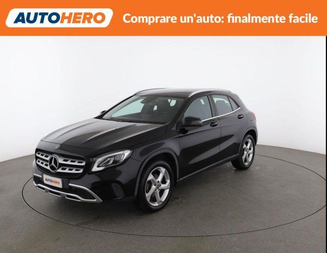 MERCEDES-BENZ GLA 200 d Automatic Sport