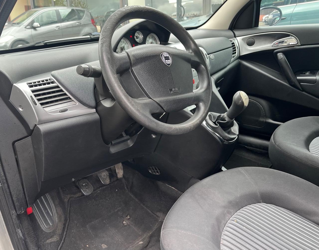 Lancia Ypsilon 1.3 MJT 90 CV -Km207000-