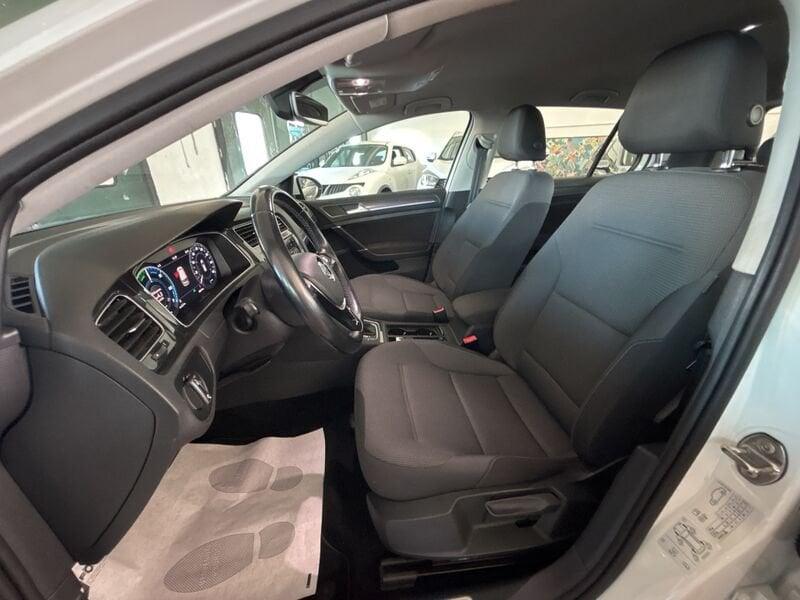 Volkswagen e-Golf e-Golf 136 CV