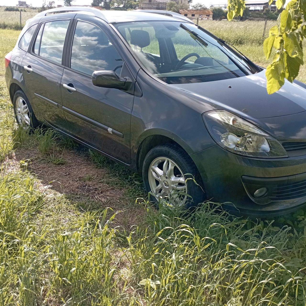 Renault Clio 1.2 16V SporTour Dynamique