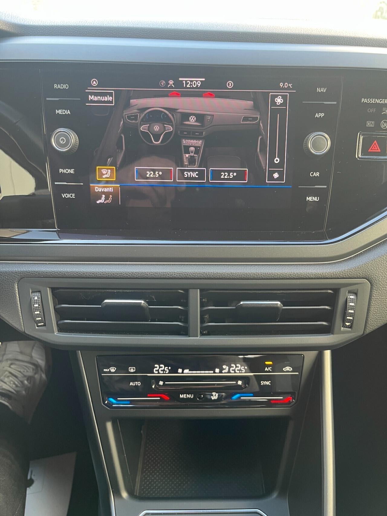 Volkswagen Taigo 1.0 TSI 115 CV DSG R-Line**km 35649**08/2024