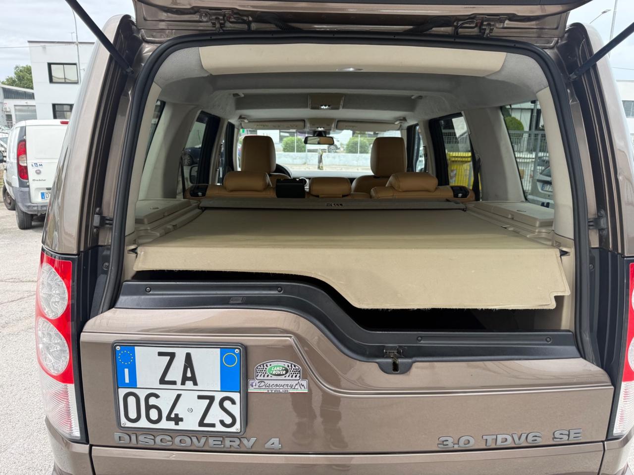 Land Rover Discovery 4 3.0 SDV6 245CV SE ESPETTACOLARE