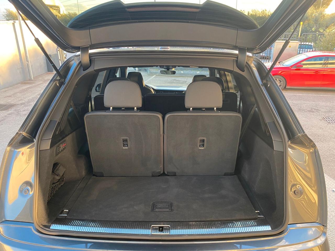 Audi Q7 50 TDI quattro tiptronic Sport Plus