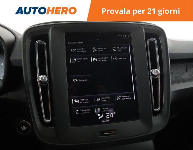VOLVO XC40 T2 Geartronic Momentum Core