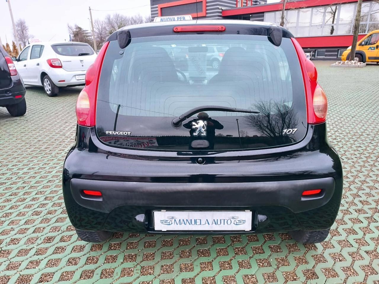 Peugeot 107 1.0 68CV 5p. Allure