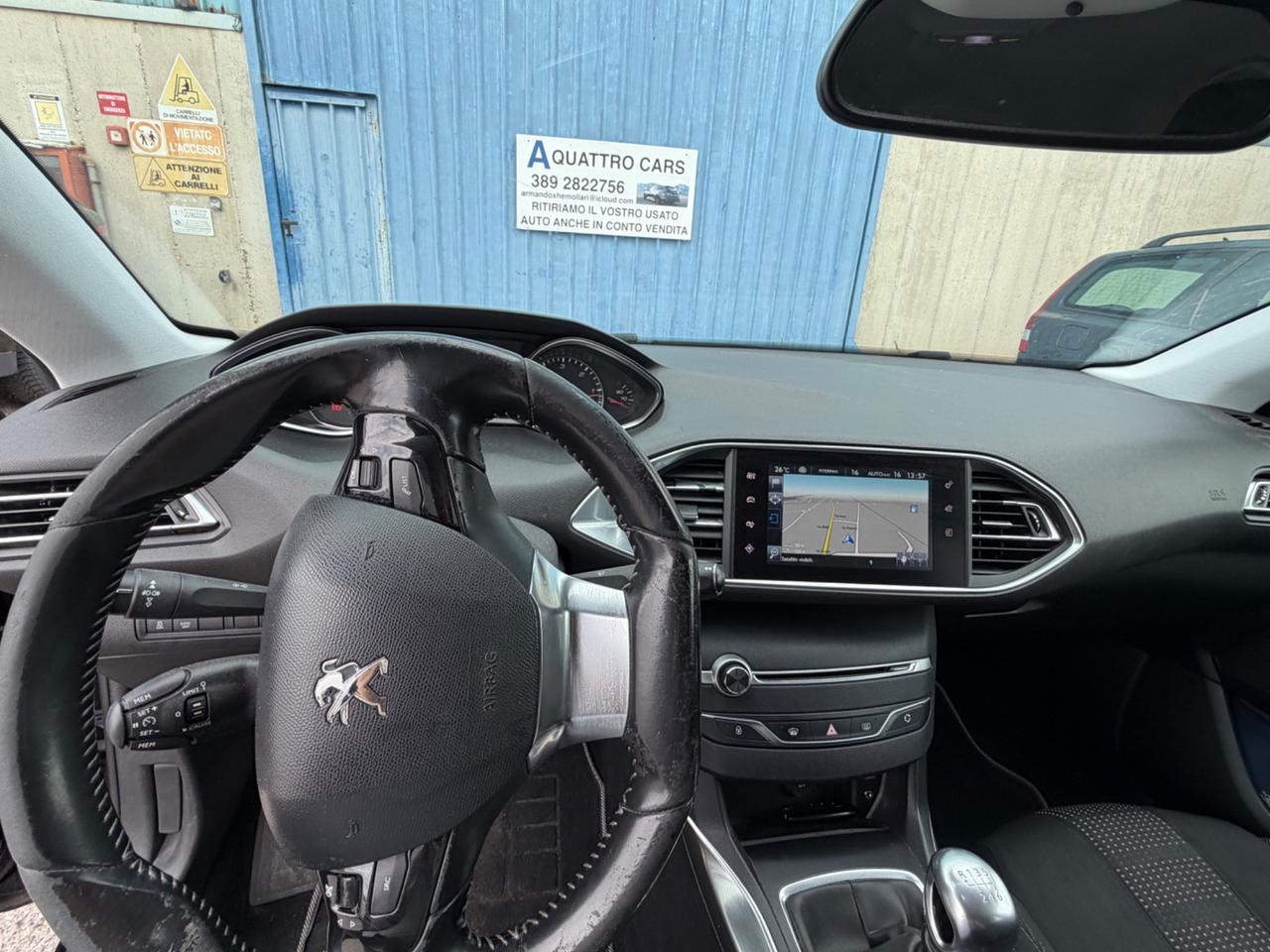 Peugeot 308 BlueHDi 120 S&S EAT6 SW Allure
