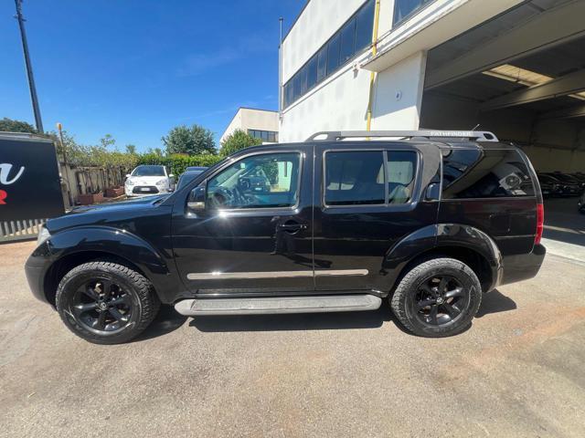 NISSAN Pathfinder 2.5 dCi LE Platinum