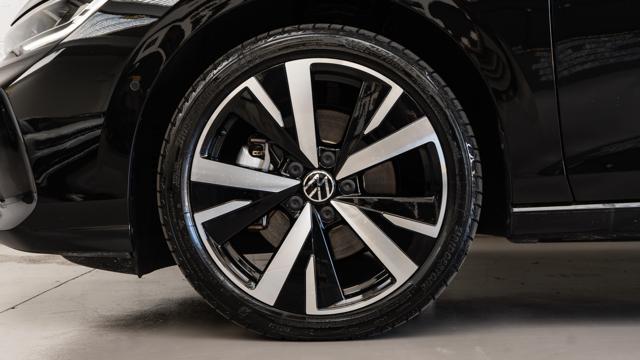 VOLKSWAGEN Golf 1.5 TSI eHybrid DSG 204CV Edition Plus IVA