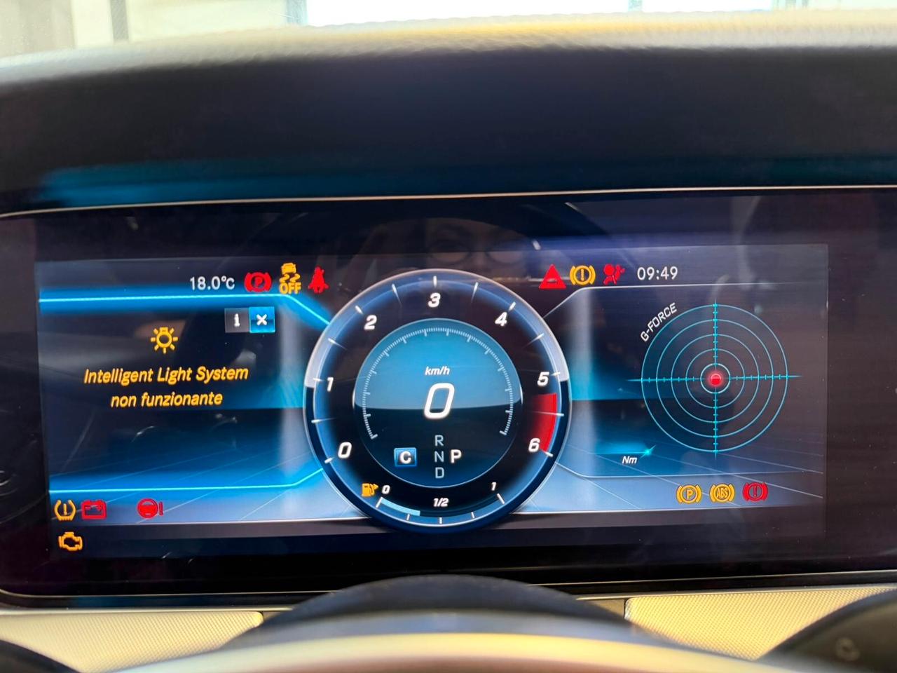 Mercedes-benz E 220 d Auto Cabrio Premium AMG, luci ambient.