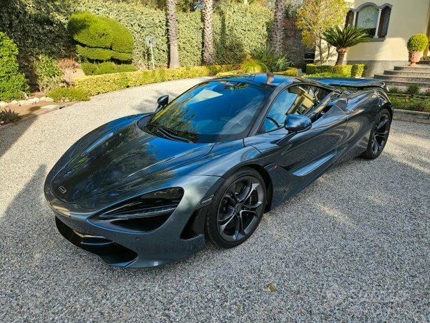 Mclaren 720s Performance Iva Esposta