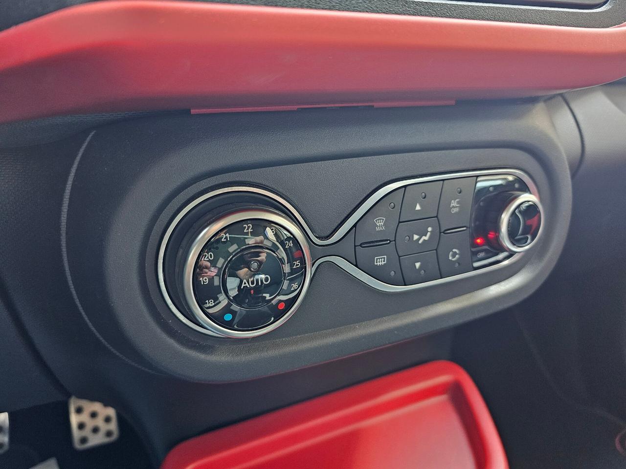 Renault Twingo 0.9 TCe 90 CV Stop&Start Energy Luxe TAGL UFF UNIPRO 16'
