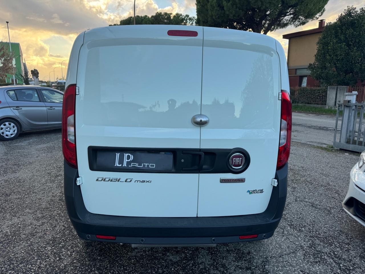 Fiat Doblo Doblò 1.4 T-Jet Natural Power PL-TN Cargo Maxi Lamierato