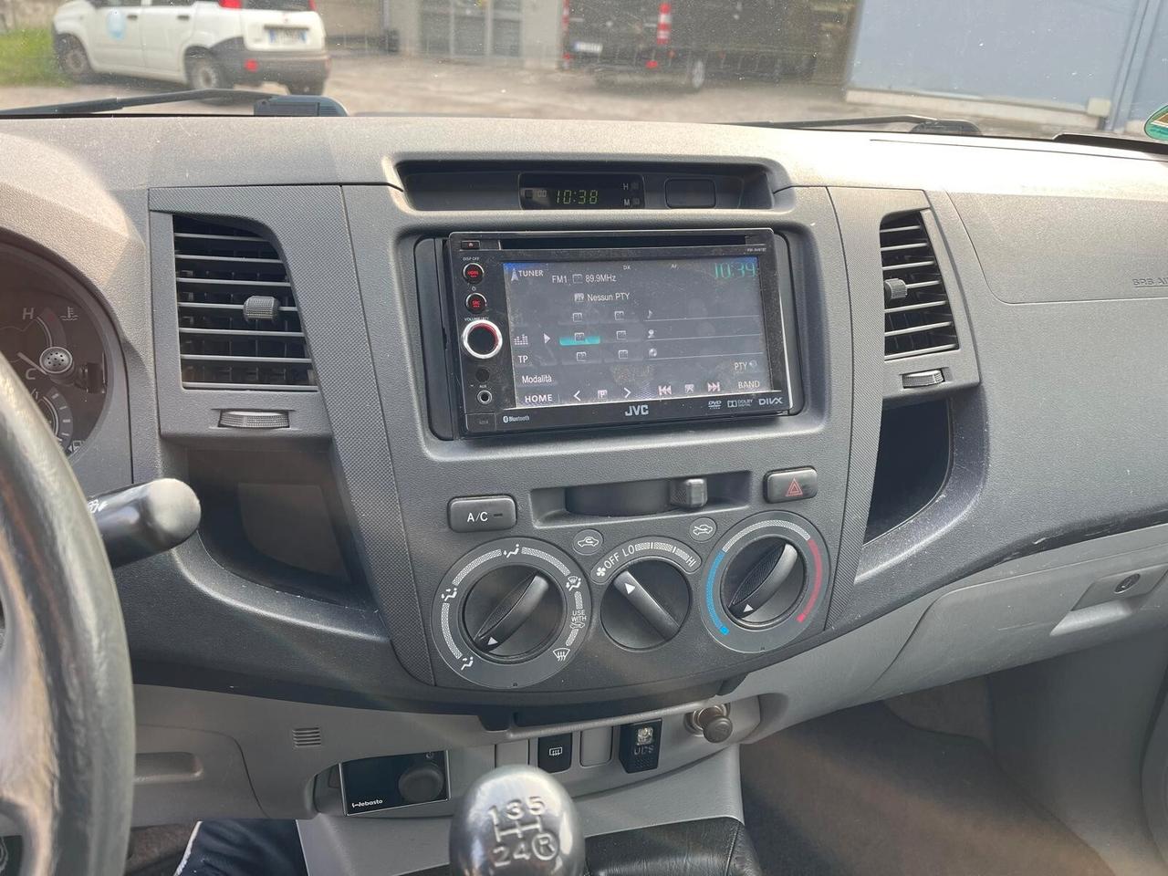 Toyota Hilux 2.5 D-4D 4WD 4p. Double Cab 4x4