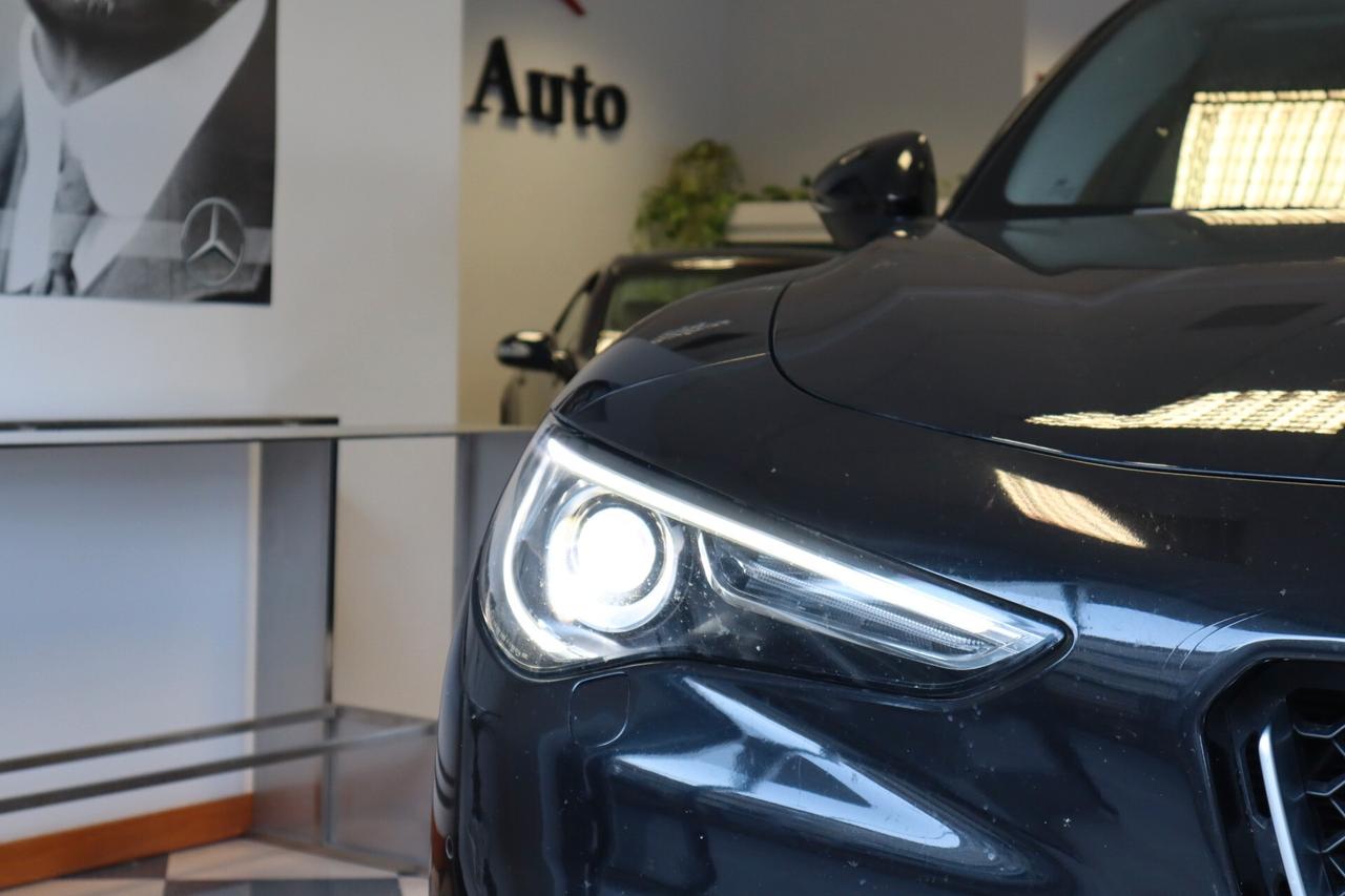 Alfa Romeo Stelvio 2.2 Turbodiesel 160 CV AT8 RWD Business