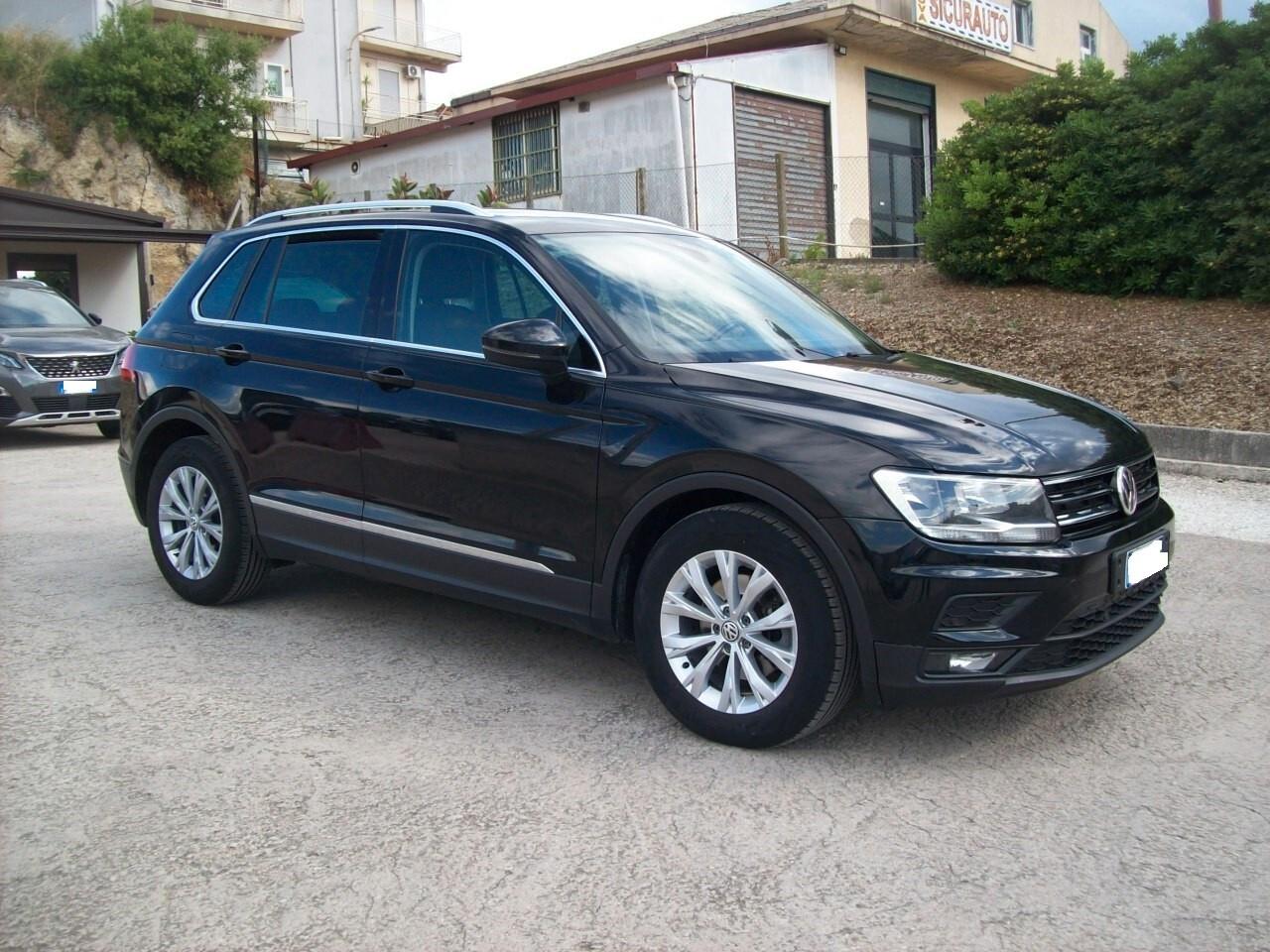 VW TIGUAN 1.6 TDI CV.115 BUSINESS BlueMotion