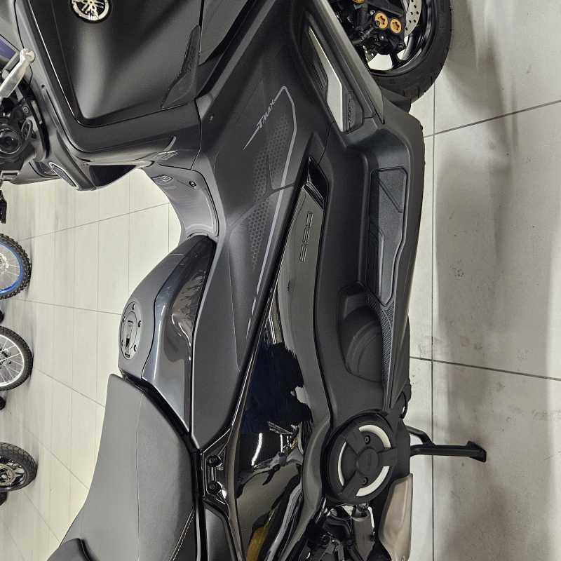 Yamaha T-Max 560 Tech Max - 2025