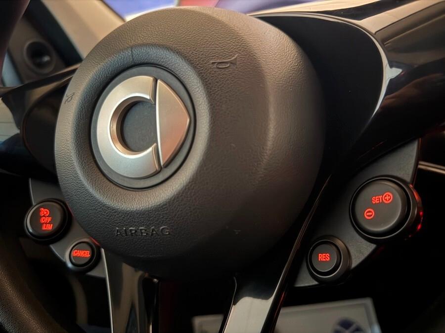 Smart ForFour 70 1.0 Automatica