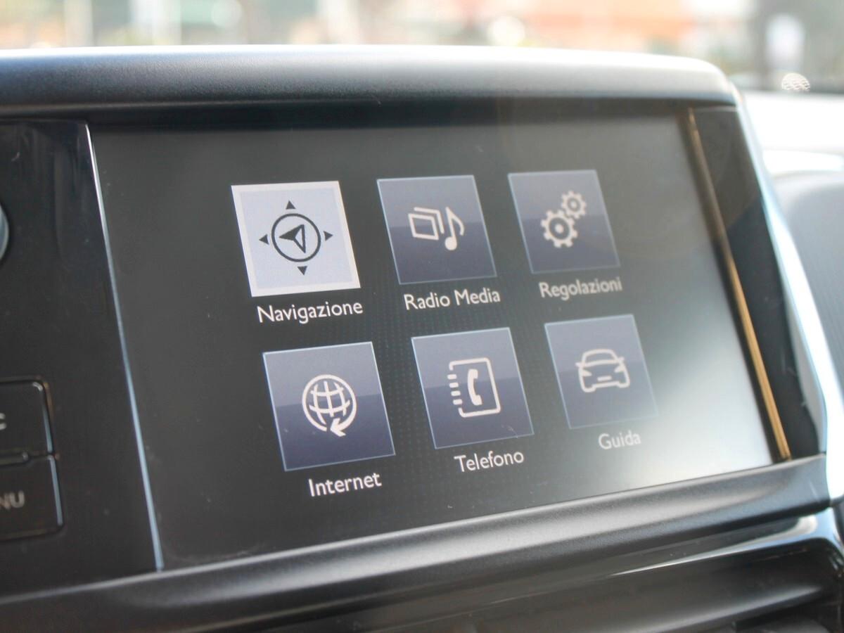 Peugeot 2008 1.6 e-HDi 92 CV Stop&Start ETG6 Allure Nav PDC MixPelle OTTIMO STATO