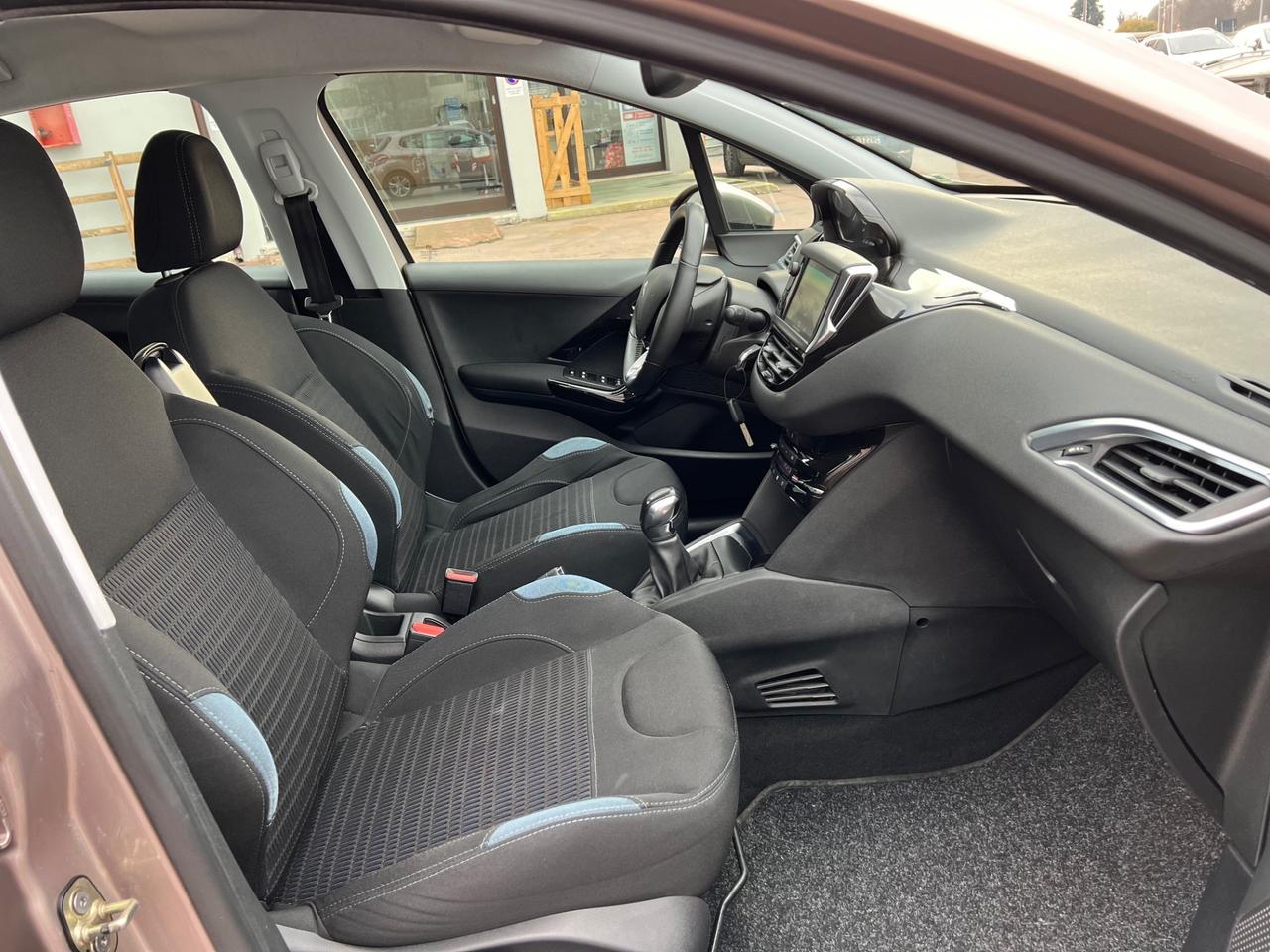 Peugeot 208 1.4 HDi 68 CV 5 porte Active