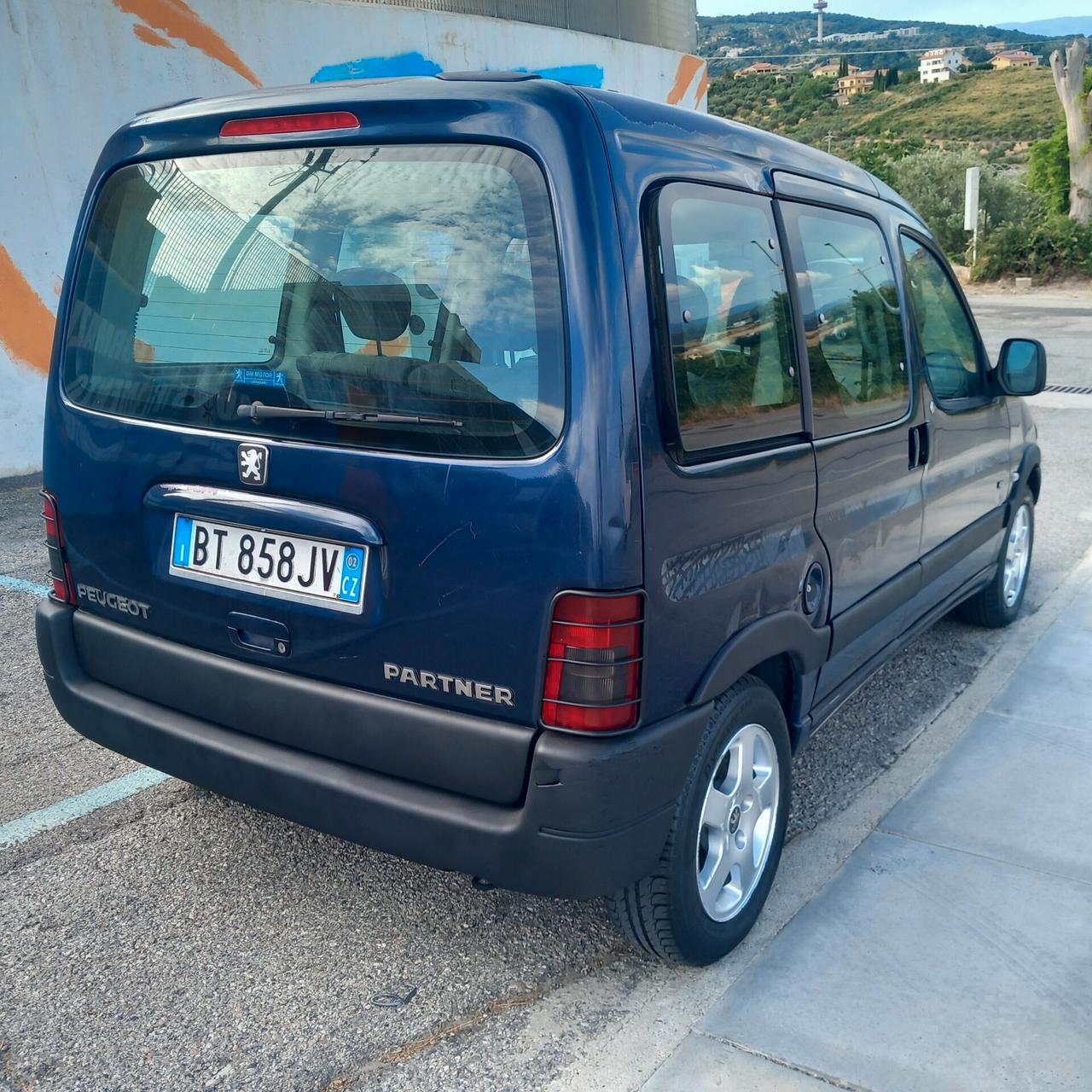 Peugeot Partner Rialzato 2.0 Hdi