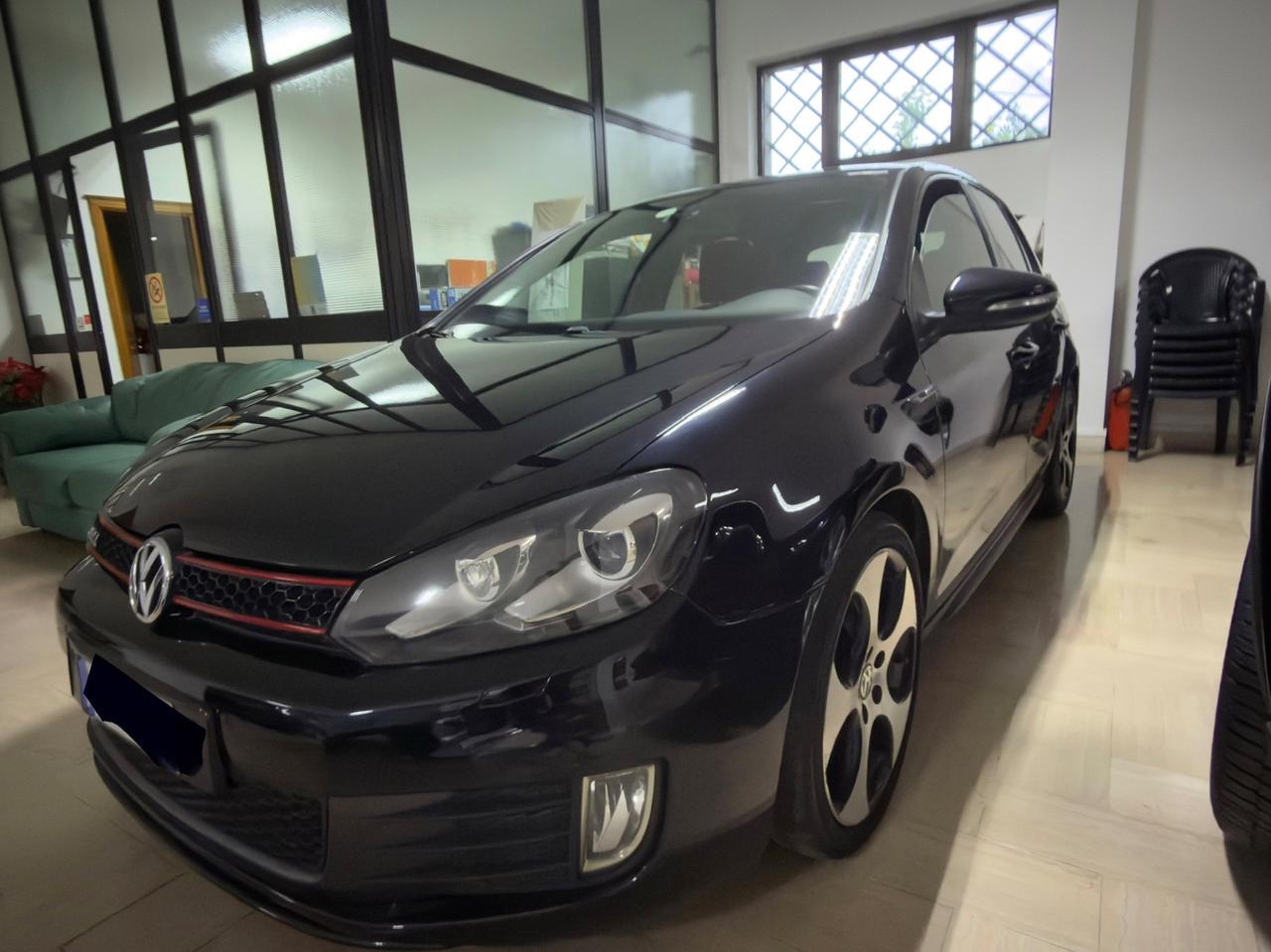 Volkswagen Golf GTI 2.0 TSI DSG 5p.