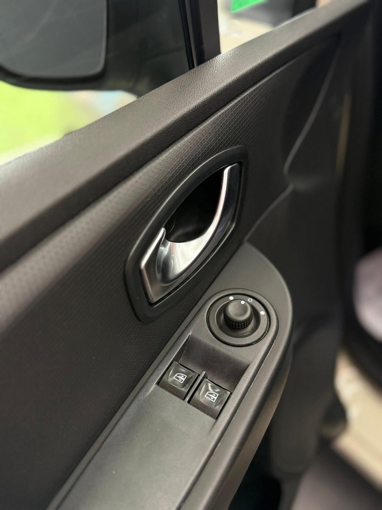 Renault Clio 1.5 dCi 75CV Energy Life 2016