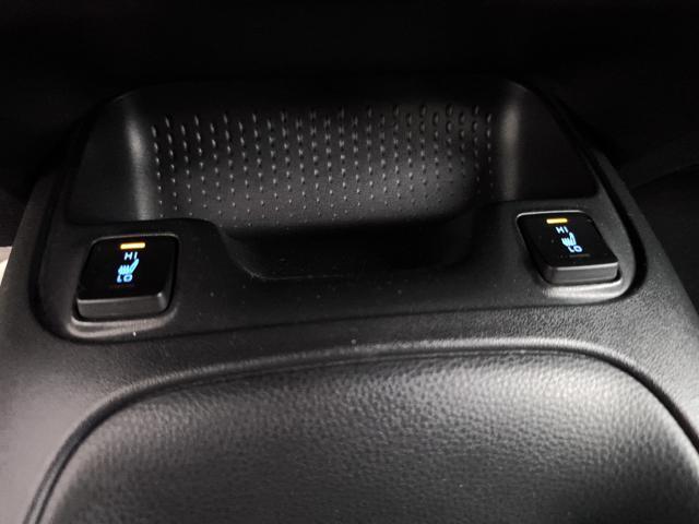 TOYOTA Corolla 1.8h Business Tech cvt