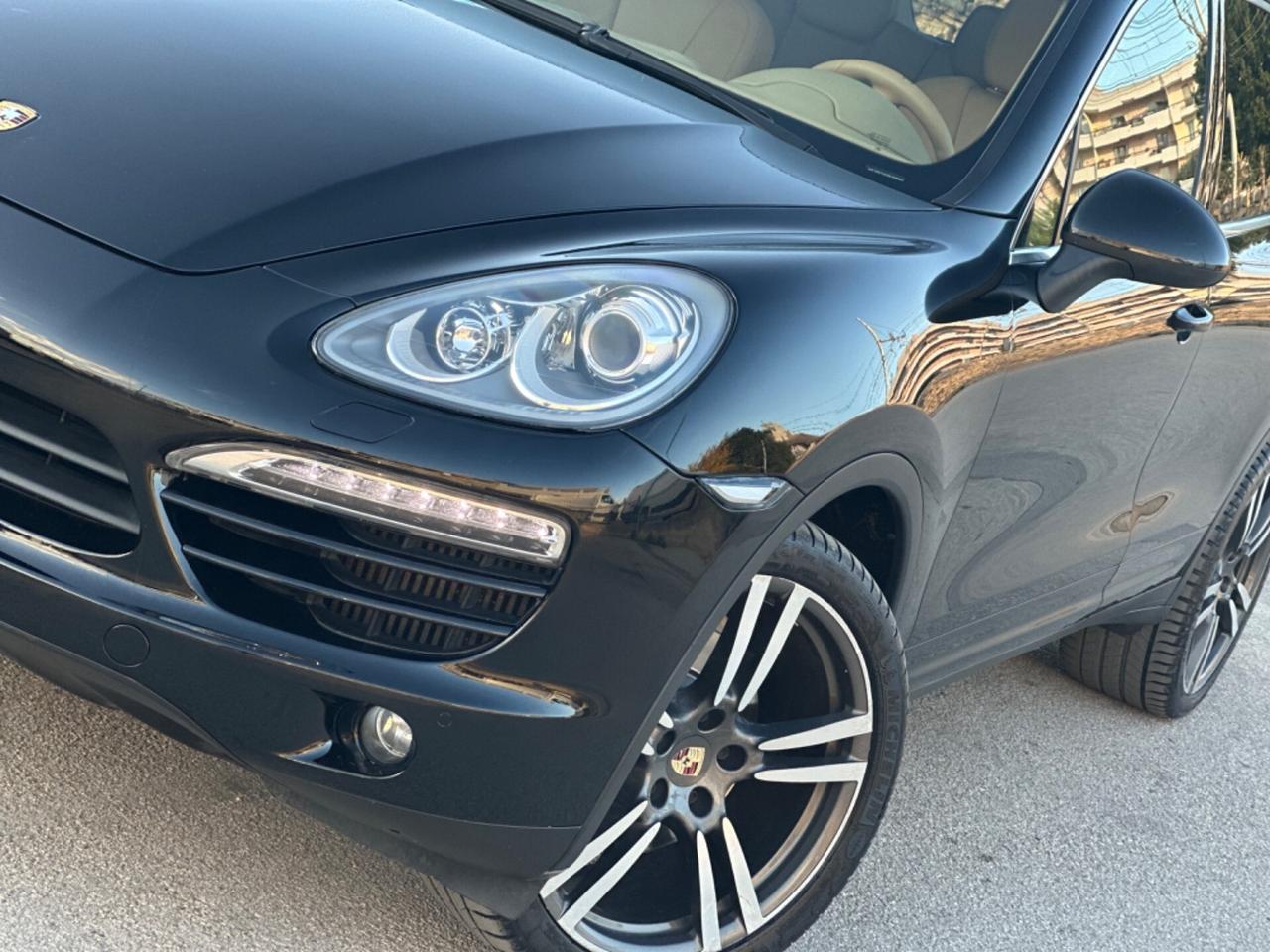 Porsche CAYENNE 3.0 DIESEL - TETTO PANORAMICO