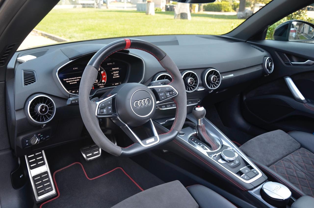 AUDI TT ROADSTER 40 2.0 TFSI S-TRONIC S-LINE COMPETITION PLUS 197cv, GARANZIA UFF BMW, SERVICE AUDI, EURO 6D, 20", NAVI, PERMUTE