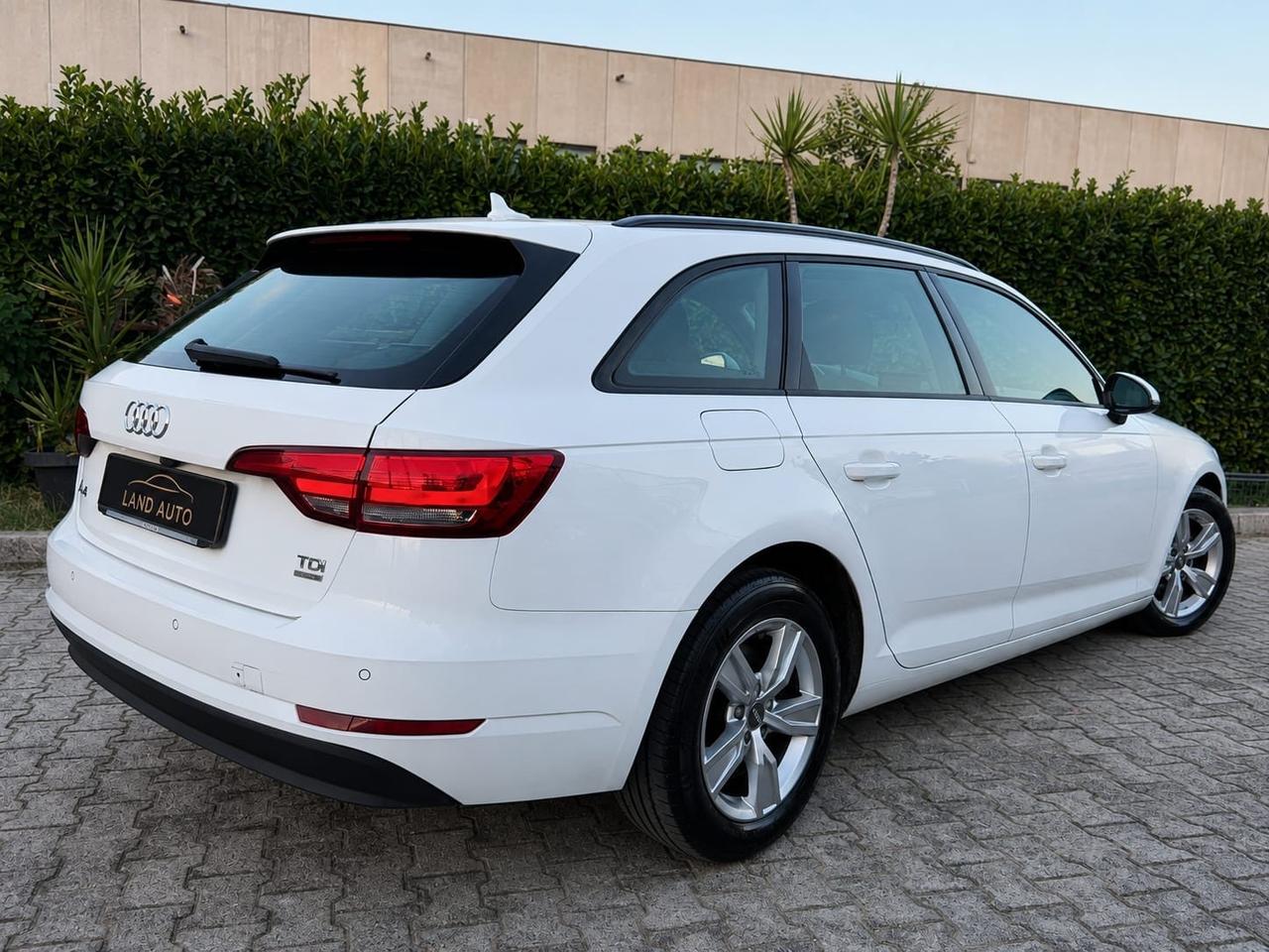 Audi A4 2.0 TDI 150 CV ULTRA EURO6