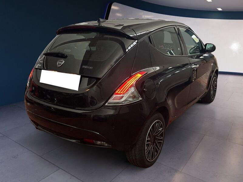 Lancia Ypsilon III 2021 1.0 firefly hybrid Gold s&s 70cv